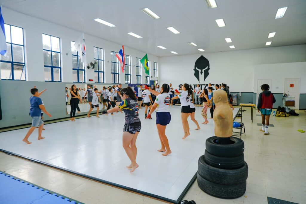 No último sábado, dia 17 de Junho, a equipe MUAY THAI ACADEMY IGOR HENRIQUE realizou sua tão aguardada graduação de Muay Thai. O evento ocorreu na segunda filial do CT SPARTACUS, localizado na cidade de Ouro Fino, em Minas Gerais.